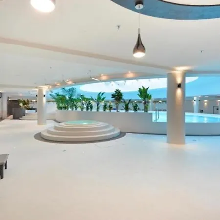 Gc Sun Club Family Spa & Sauna & Jacuzzi & Pool *